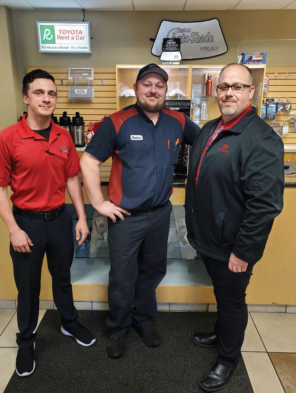 Assosciates standing by their Battery for Life products